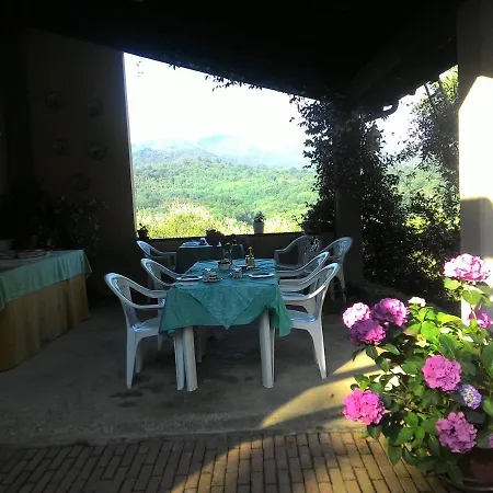 Il Melo * Fivizzano